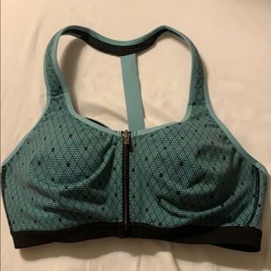 Victoria’s Secret Knockout Sports Bra size 38C